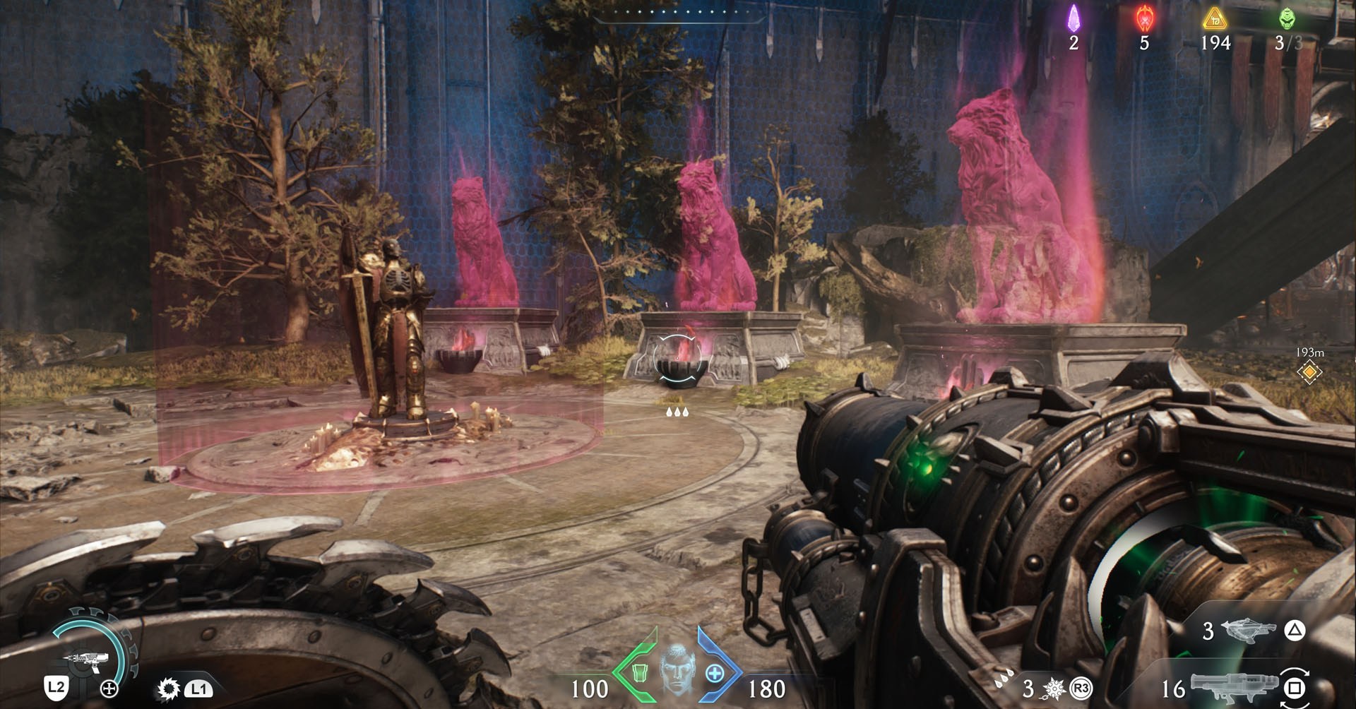 Três estátuas translúcidas de lobo. Todos eles estão enfrentando um altar que mantém um rubi em Doom: a idade das trevas.