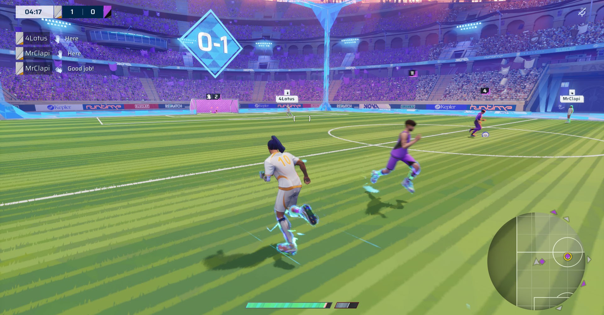 Uma captura de tela revanche mostrando o personagem correndo perto da equipe adversária.