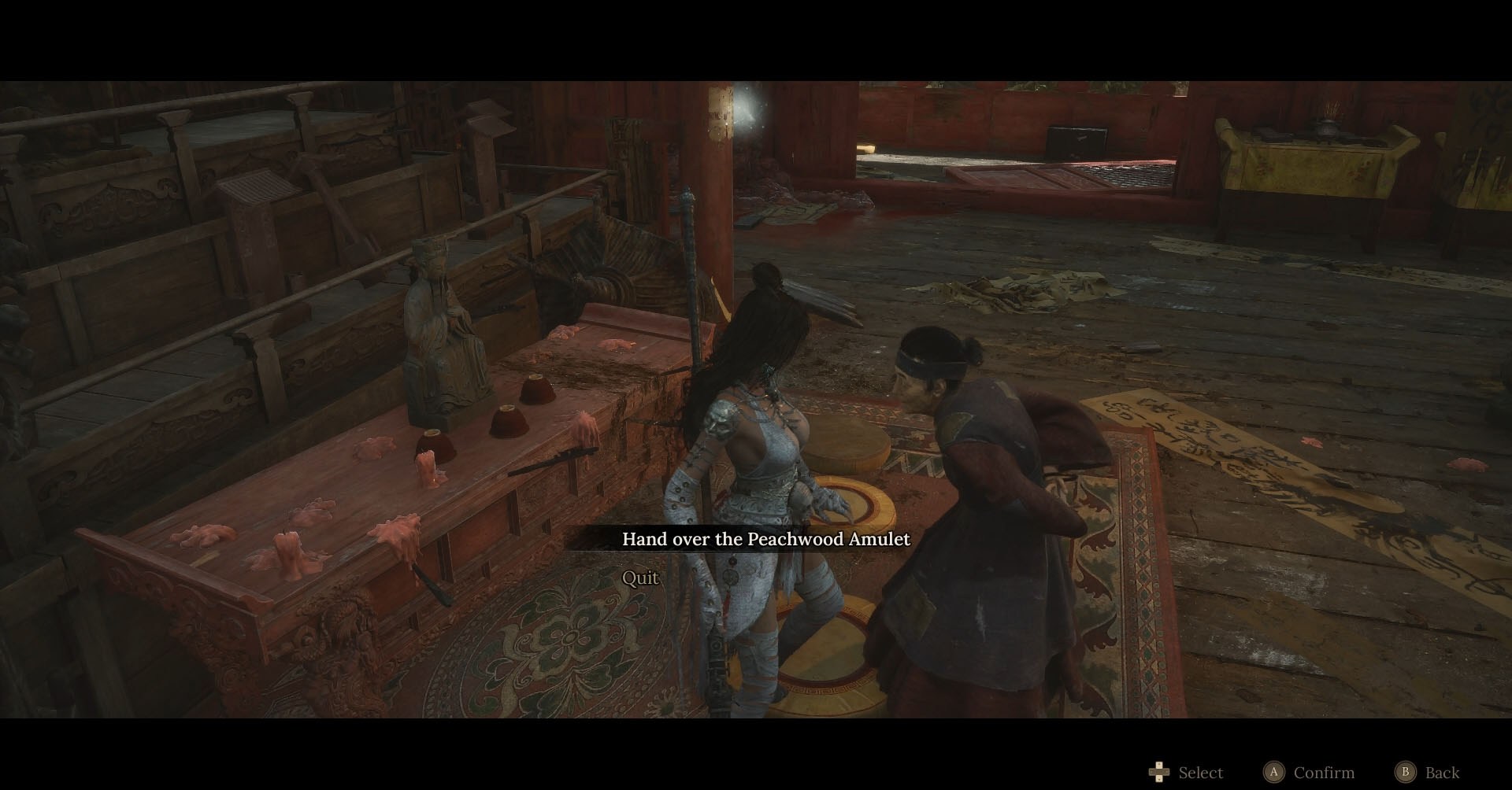 Uma captura de tela de penas caídas, mostrando o personagem principal que interage com Qiao Ying, uma velha a quem você pode entregar um item de amuleto de Peachwood. Uma captura de tela de penas caídas, mostrando o personagem principal que interage com Qiao Ying, uma velha a quem você pode entregar um item de amuleto de Peachwood.