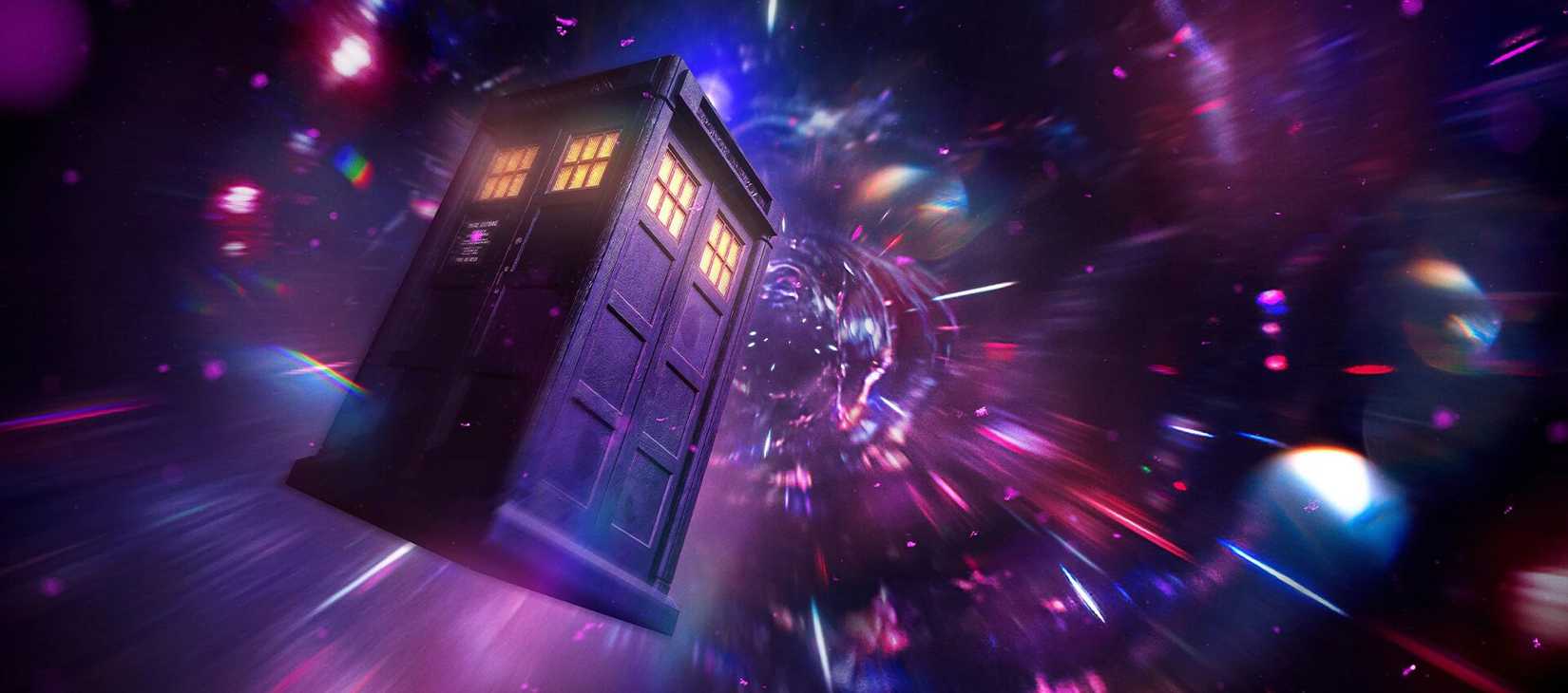 O TARDIS voando pelo espaço em Doctor Who