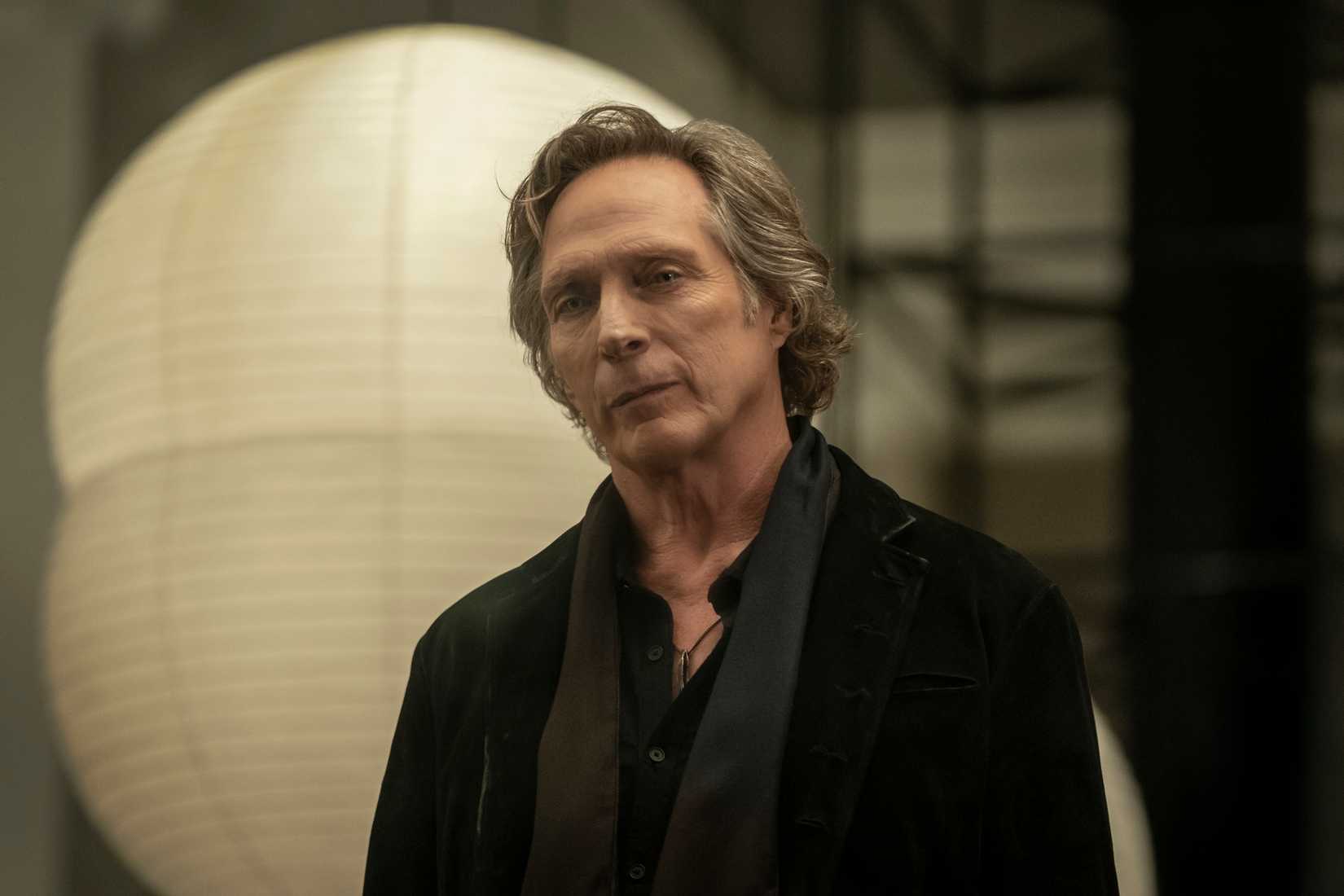 William Fichtner em Jasper em Talamasca