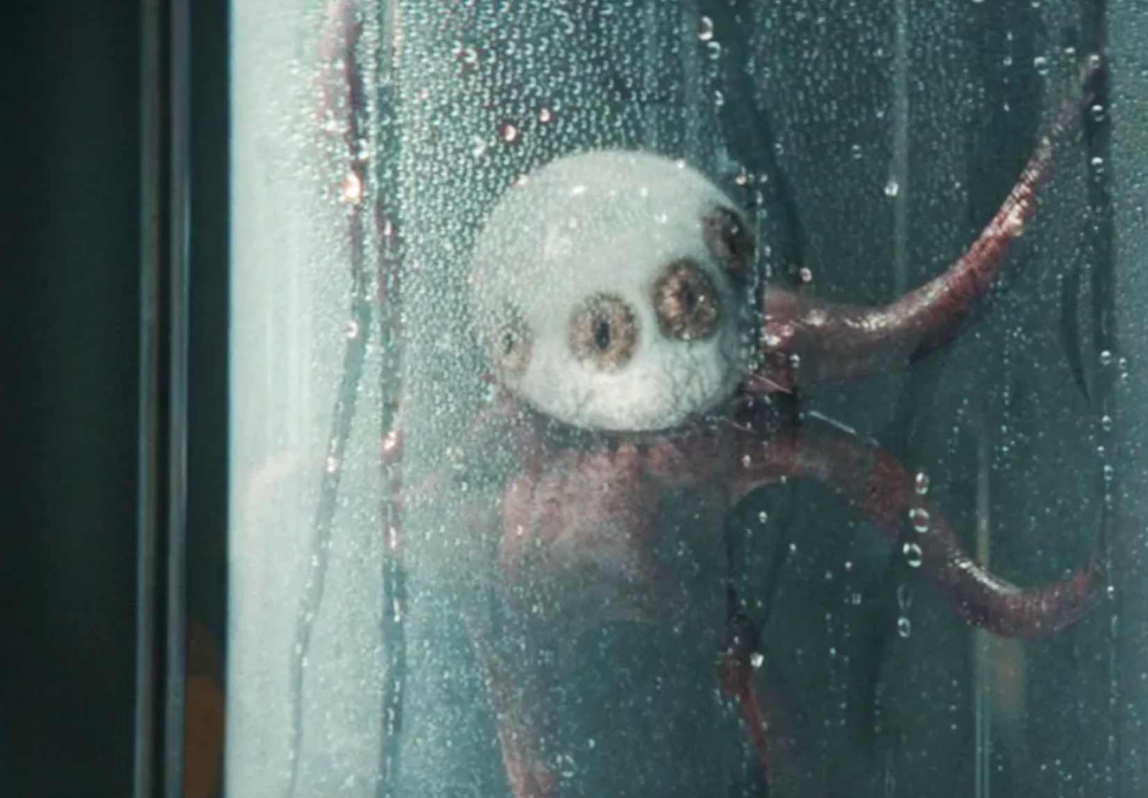 A criatura do globo ocular em Alien: Terra