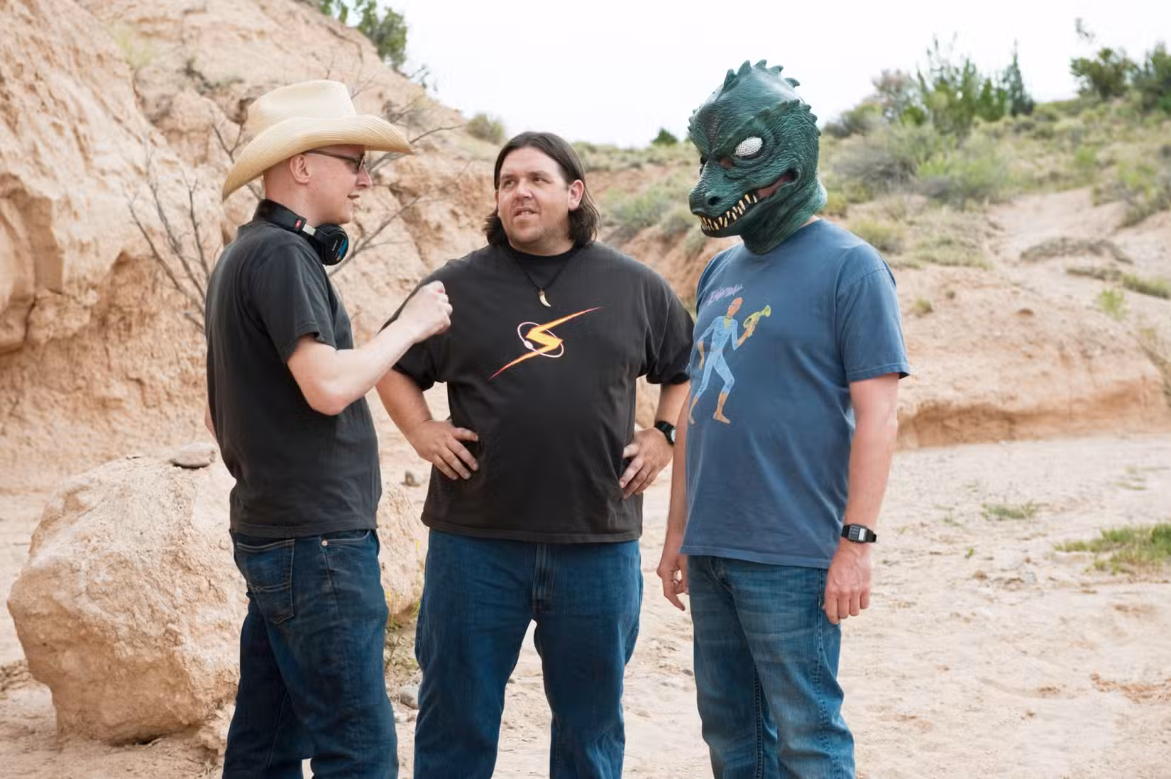 O diretor Greg Mottola conversa com Nick Frost e Simon Pegg