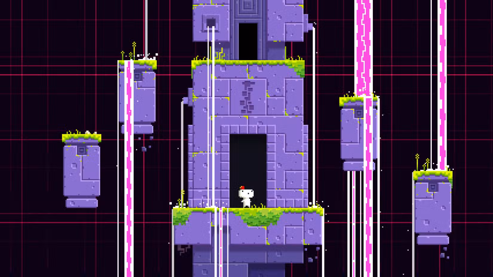O protagonista de Fez está na porta de um templo roxo, composto por inúmeras plataformas e coberto por cachoeiras rosadas