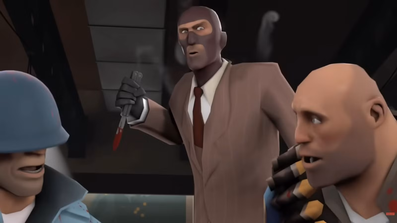 O espião do Team Fortress 2 se prepara para apunhalar pelas costas outros personagens na animação Meet the Spy da Valve.